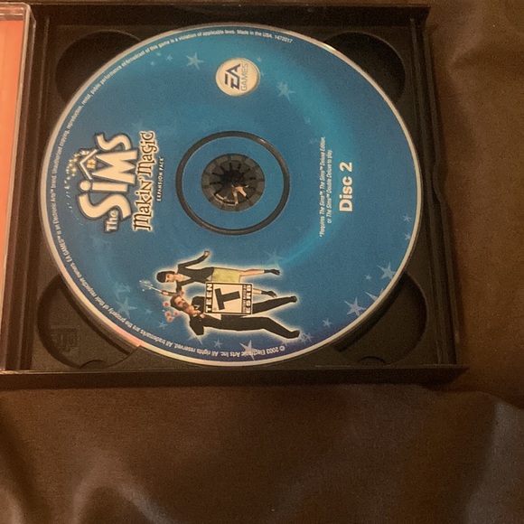 The Sims 2 Expansion Pack (Missing a CD) - Picture 3 of 5